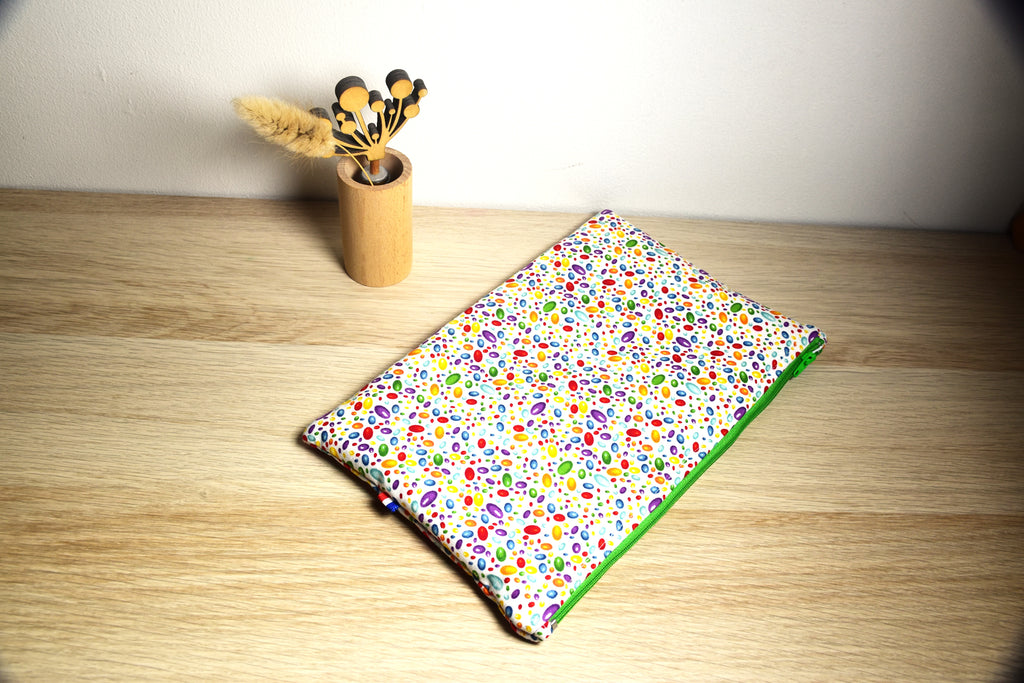 Pochette multi couleur - fermeture verte - 24cm/15cm